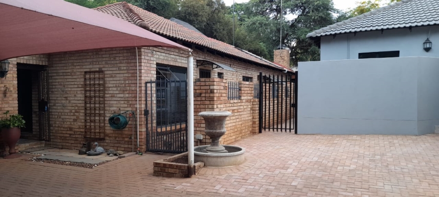 3 Bedroom Property for Sale in Wilkoppies North West